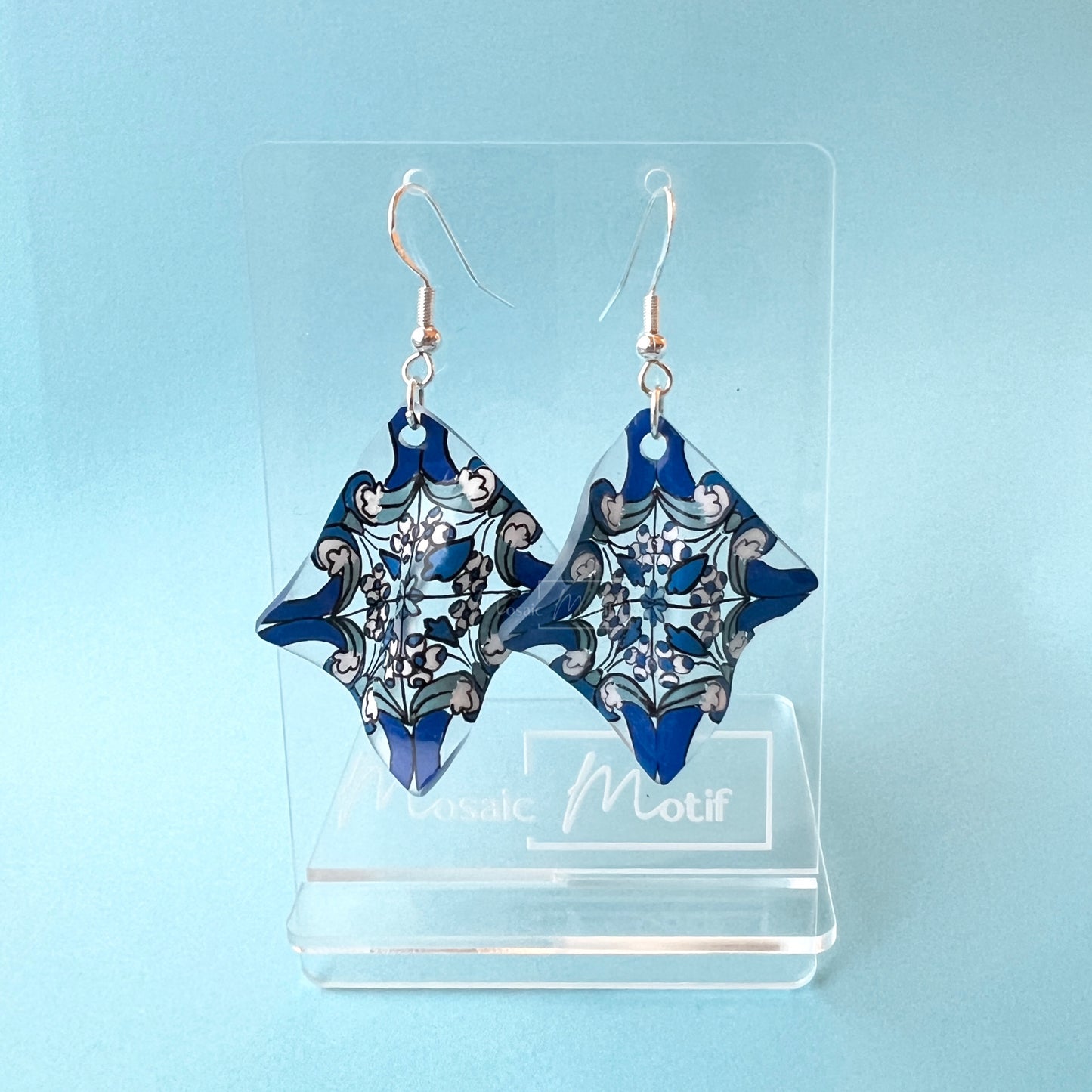 (💠Made to order) Handkerchief earrings - Geometric Vintage Vibe Pattern