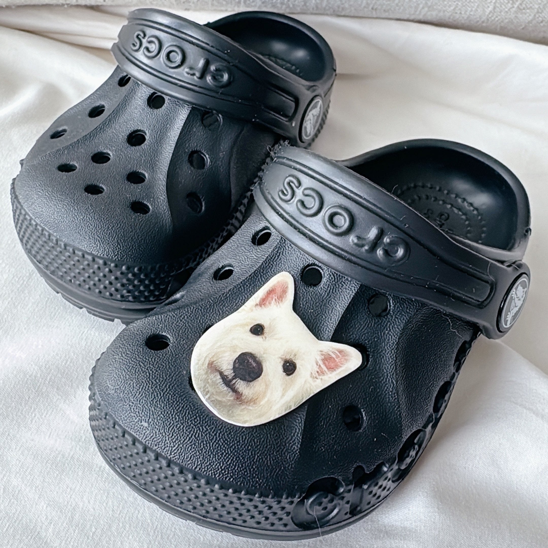 Custom croc jibbitz on sale